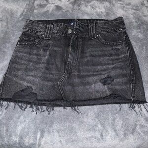 Black skirt size: small